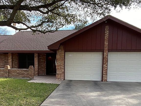 3rd image of 3405 Kiwi St