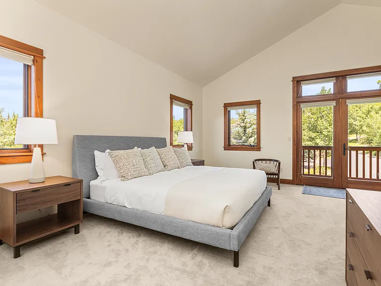 Ensuite Master King Bedroom #3