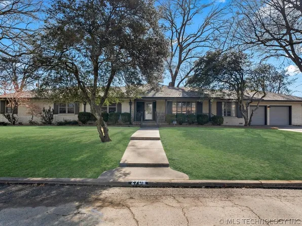 2706 E 57th St, Tulsa, OK 74105