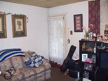 2nd image of 404 Delaware St