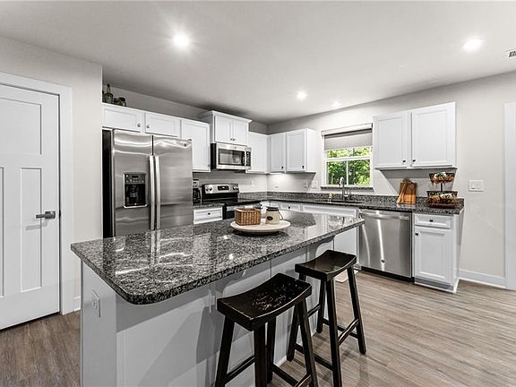 2nd image of 6888 Motley Landing Dr