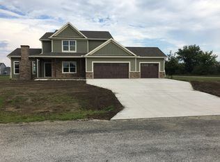 36 River Run, Downs, IL 61736