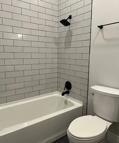 101 W B St #203 — Photo 6