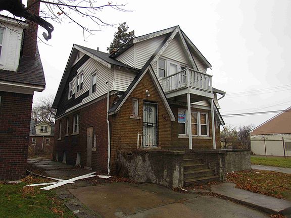 15889 Northlawn