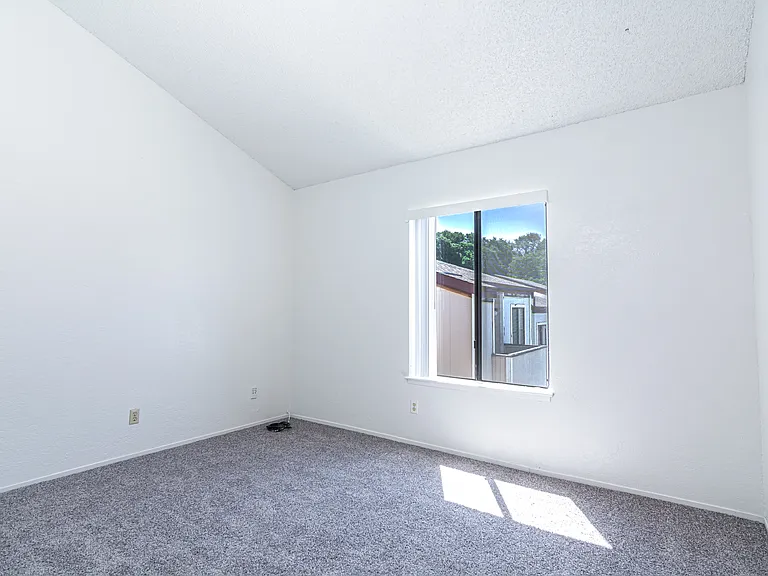 3101 Garden Cir #15 — Photo 12