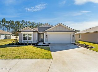 66092 Edgewater Dr, Yulee, FL 32097