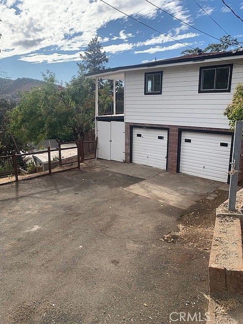 1st image of 4673 W 40th St