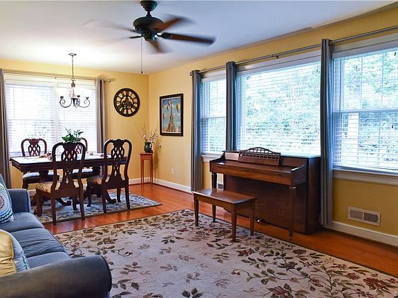 4th image of 1507 Baysdale Ln