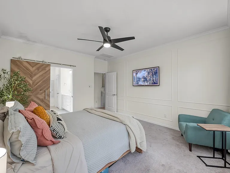 508 Loft Ct — Photo 24