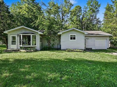 7579 Hillsdale Dr, Hale, MI, 48739
