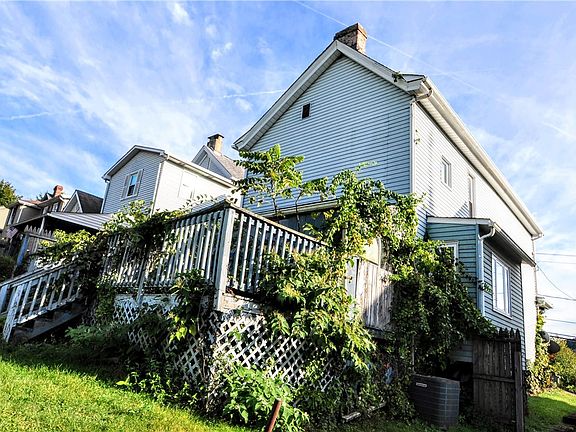 5th image of 1011 Gaskill Ave