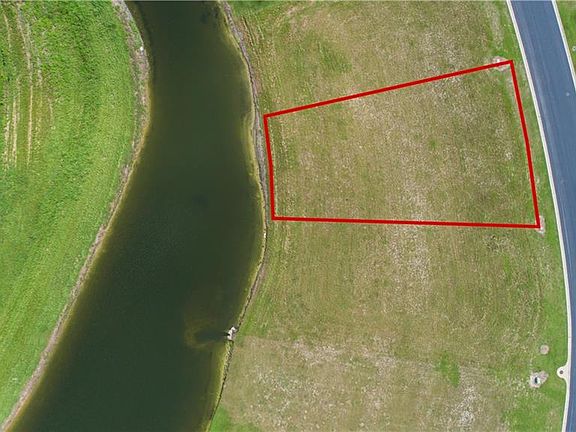 4th image of 531 Waterfern Trail Dr