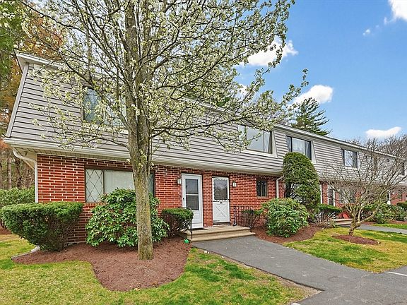 2nd image of 98 Farrwood Dr Unit 98