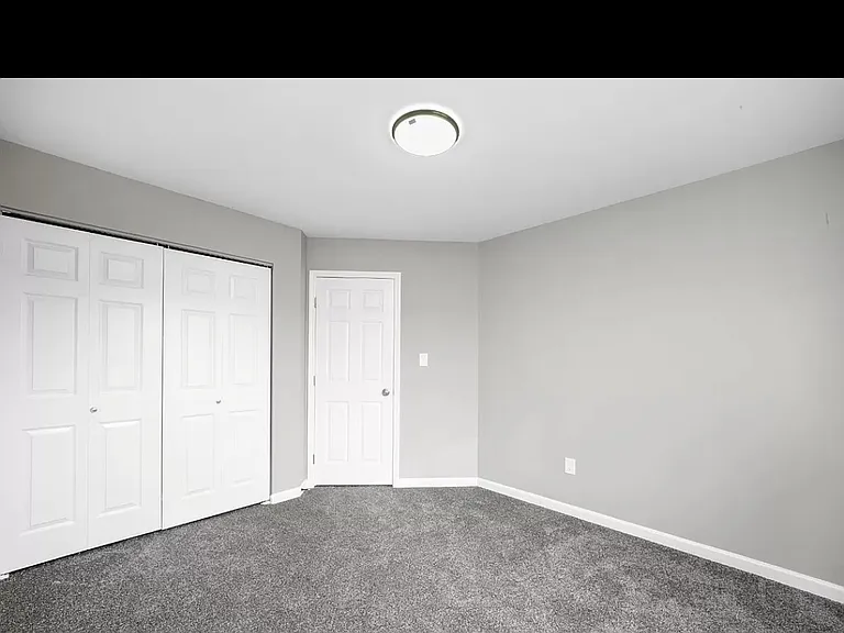 6083 Pennsylvania Dr — Photo 3