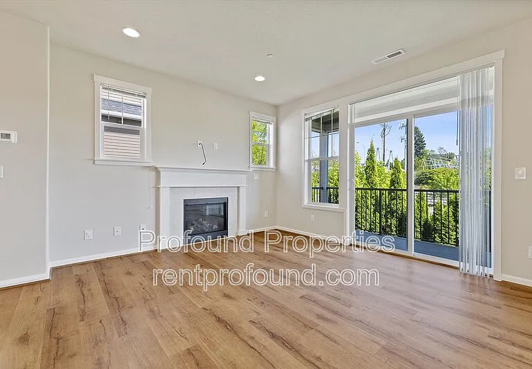 13086 SW Aubergine Ter — Photo 4