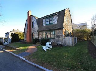 7 Cliff Ter #B, Newport, RI 02840