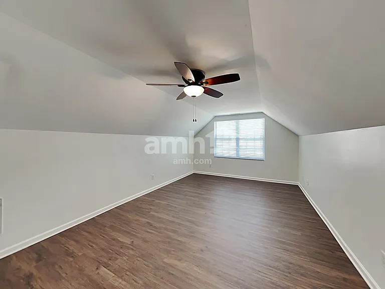 1009 Skillbeck Rd — Photo 20
