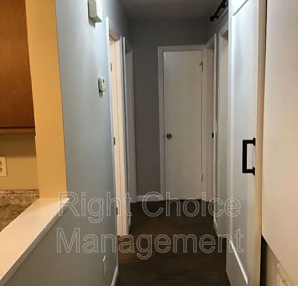1968 Bunker Hill Rd #D — Photo 6