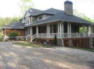 159 Cherokee Point Dr, Canton, GA 30114