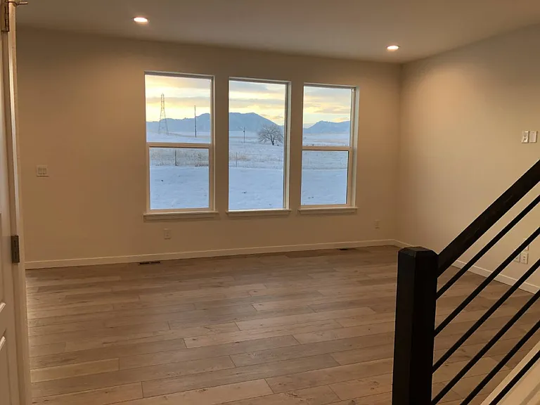 145 Mohawk Cir — Photo 5
