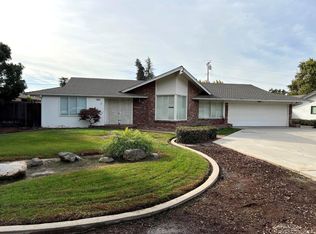 871 N Dickran Dr, Tulare, CA 93274