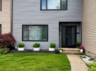 444 Brookside Ln, Hillsborough, NJ 08844