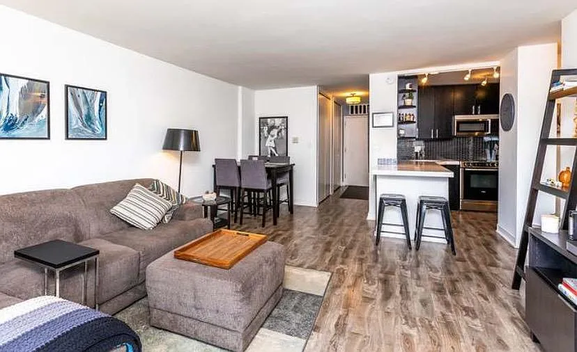 1 bed, $2,200 — Photo 2