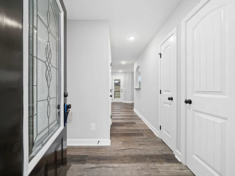 345 Rye Dr — Photo 3