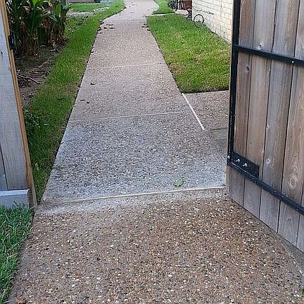 Gate walkway 