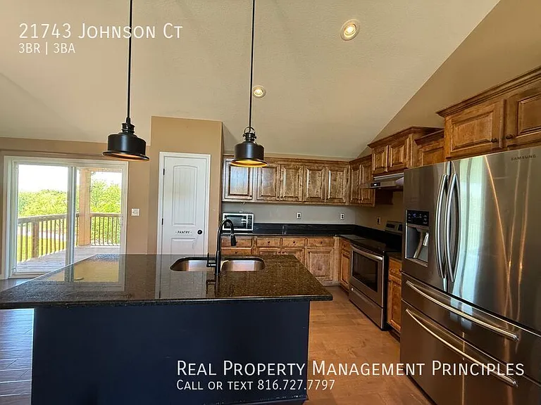 21743 Johnson Ct — Photo 5