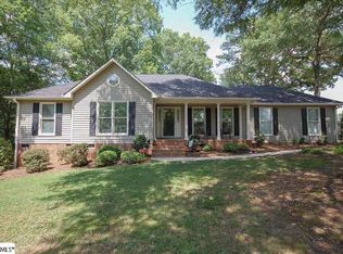 200 Spring Meadow Rd, Simpsonville, SC 29680