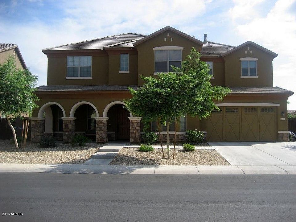 2nd image of 3111 E Fandango Dr