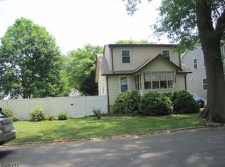 1493 Lambert St, Rahway, NJ 07065
