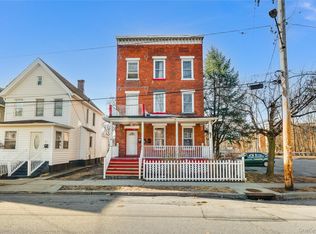 94 Winnikee Ave APT 2, Poughkeepsie, NY 12601