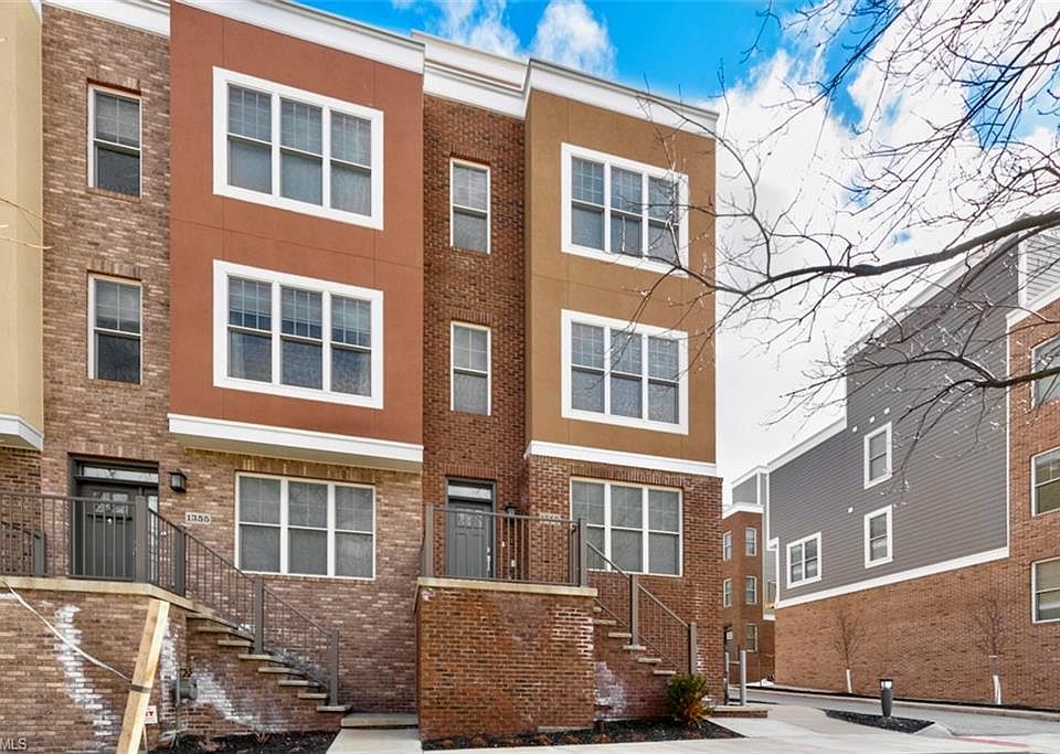 1st image of 1359 W Clifton Blvd