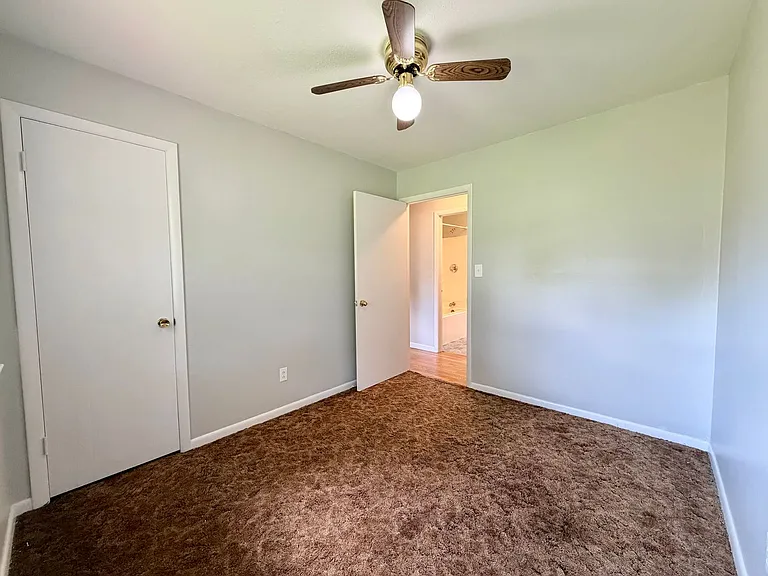 126 Proffitt Ln — Photo 14