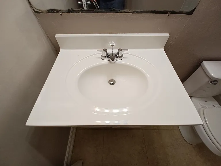 1830 Maravilla Ave #212 — Photo 5