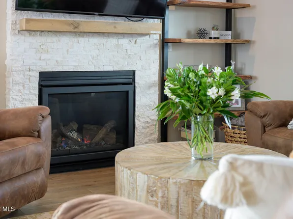 210 ELK TRACK Circle, Granby, CO 80446