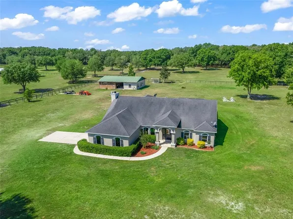 4530 SE 220th Ave, Morriston, FL 32668