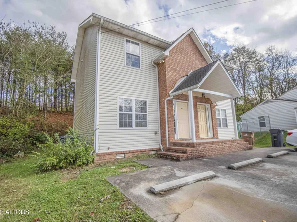 7636 NW Chatham Cir, Knoxville, TN 37909