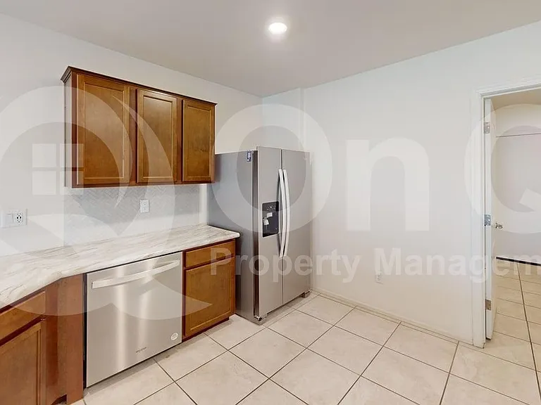 8811 E Stone Meadow Cir — Photo 7