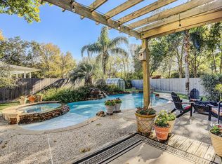 506 Deer Hollow Dr, Sugar Land, TX 77479