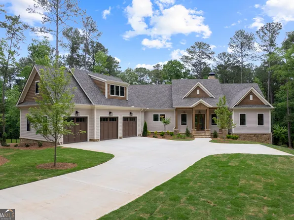 1040 Parrotts Cove Rd, Greensboro, GA 30642