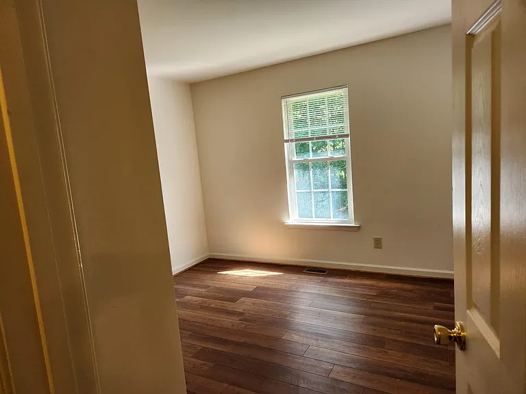 287 Land Or Dr — Photo 10