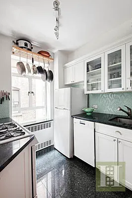 Sold by Halstead Real Estate | media 27