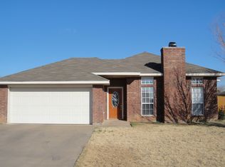107 Kaitlin St, Burkburnett, TX 76354