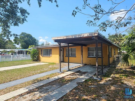 3rd image of 2412 Kiwanis Ave