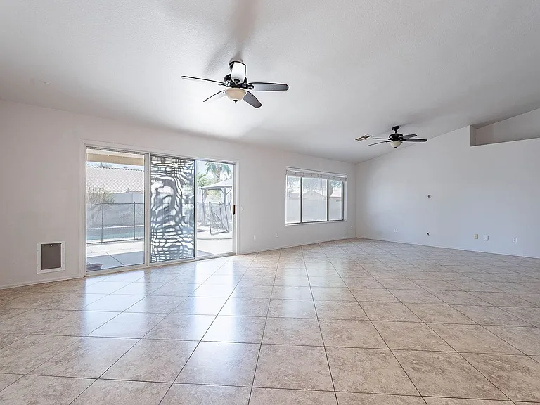 5463 W Geronimo St — Photo 17