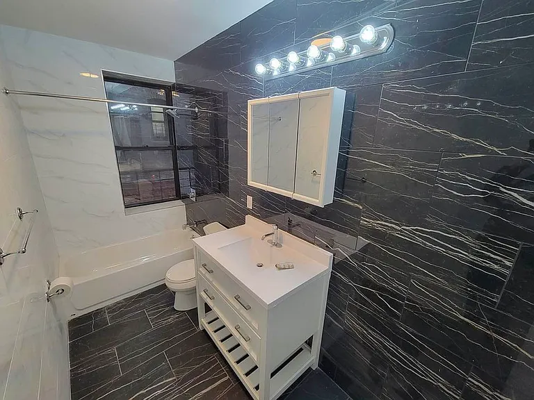 184 Nagle Ave #2L — Photo 5