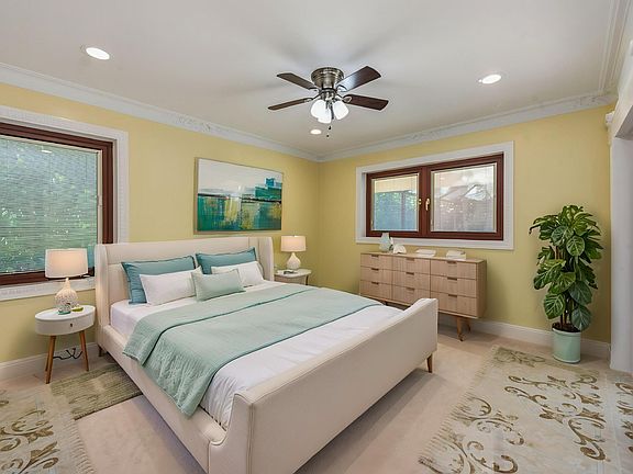5th image of 1287 N Collier Blvd